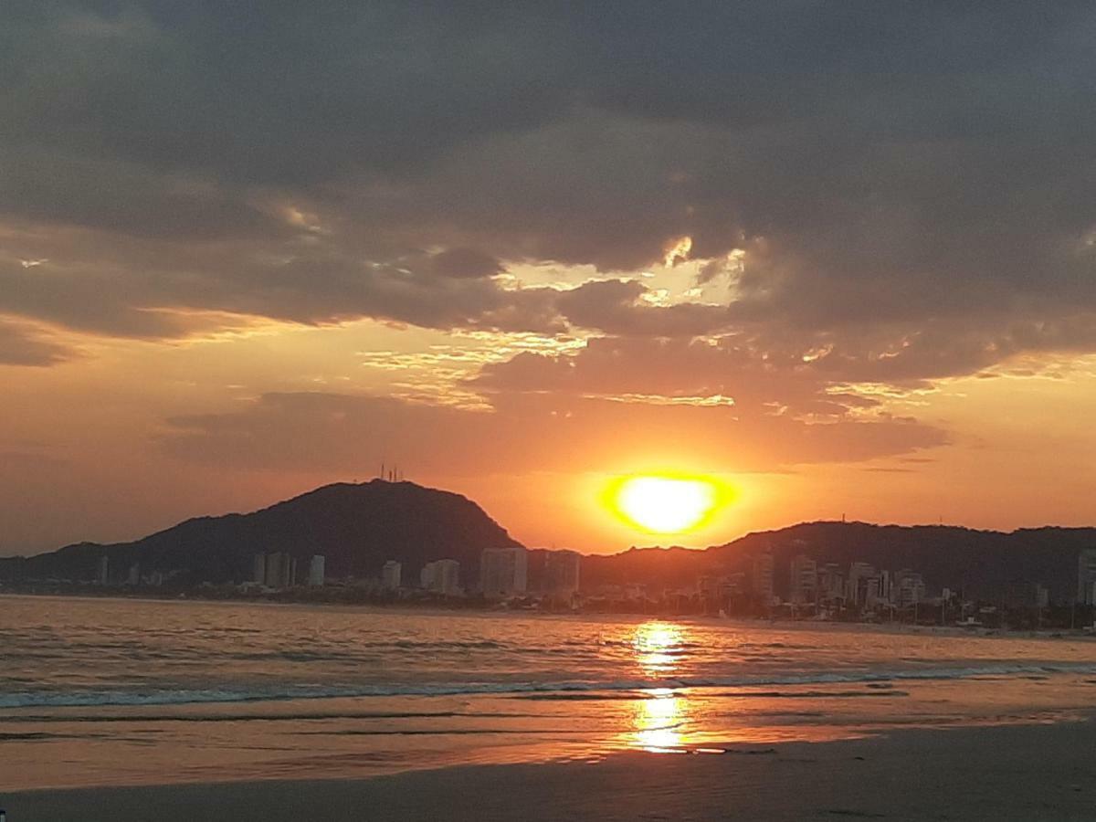 Guaruja Praia Da Enseada Zewnętrze zdjęcie